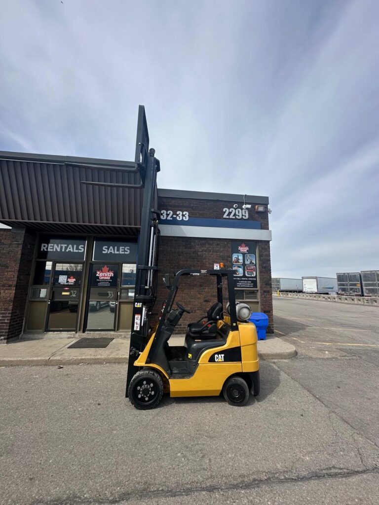 Refurbished CAT Forklift 2107 Hours