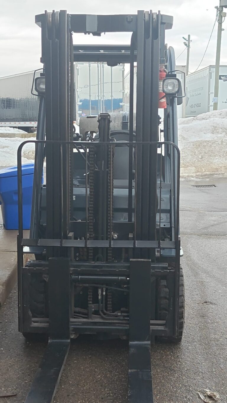 8FGCU25 Toyota Forklift LPG