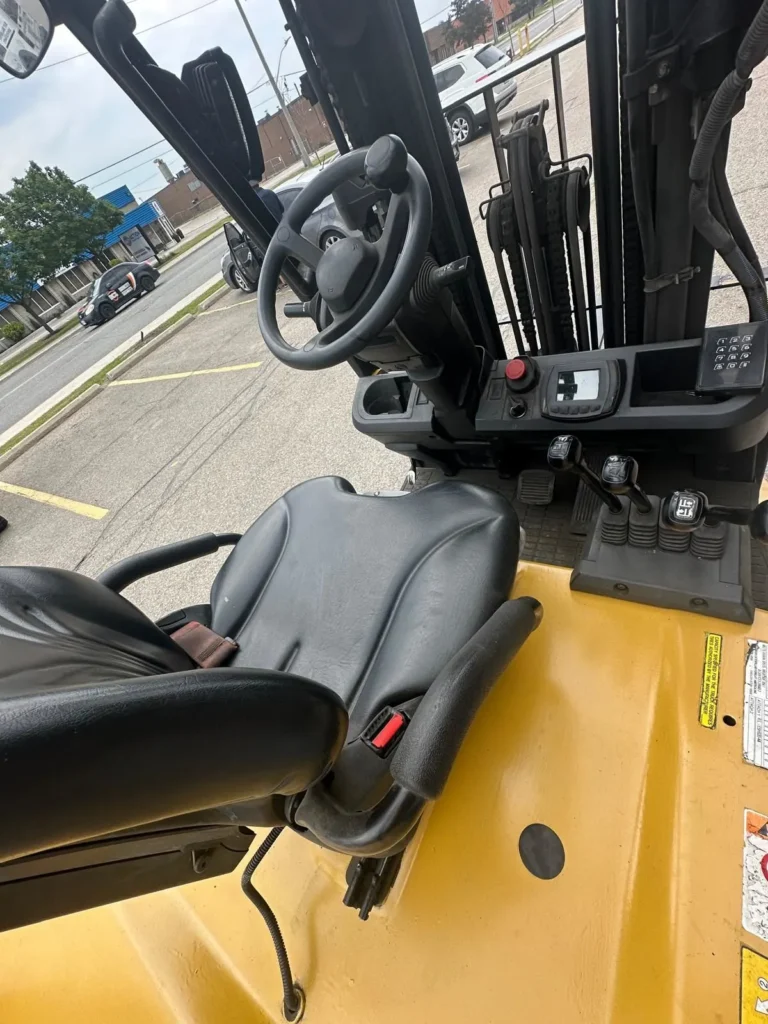 EC25N CAT Forklift 5000 LBS