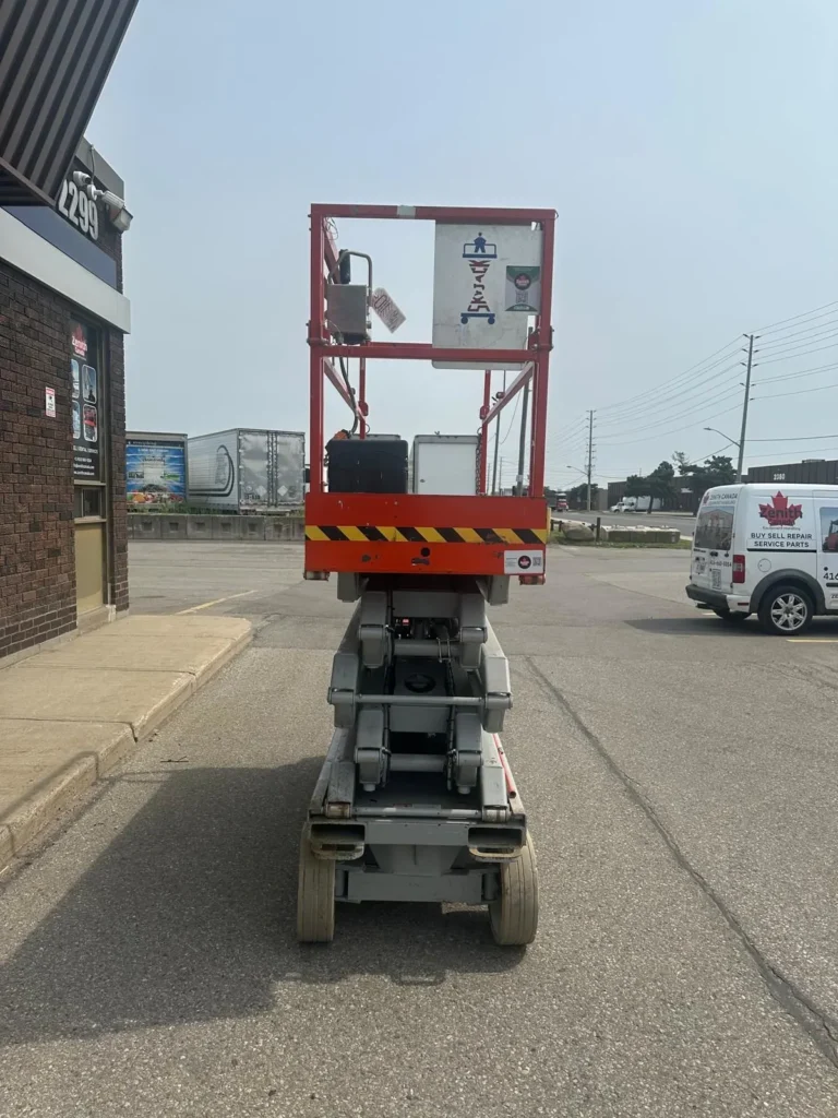 SJIII3226 Skyjack Scissor Lift​ 500 LBS