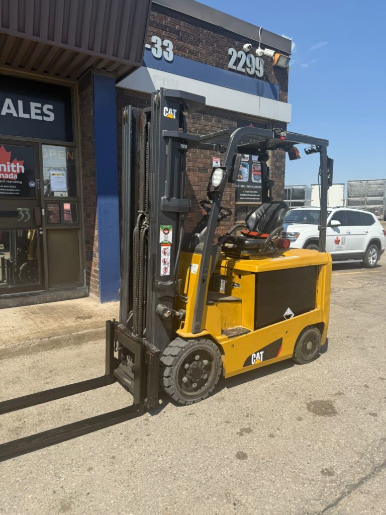 Used Caterpillar Forklift Electric