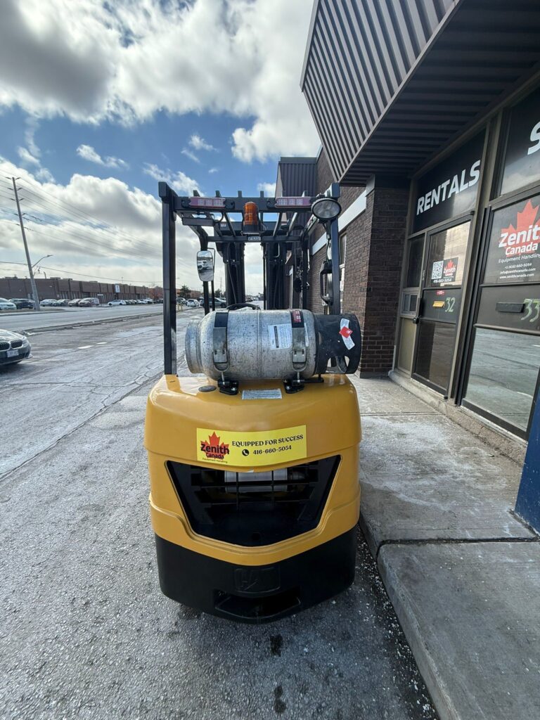 Used Caterpillar Forklift 5000 LBS