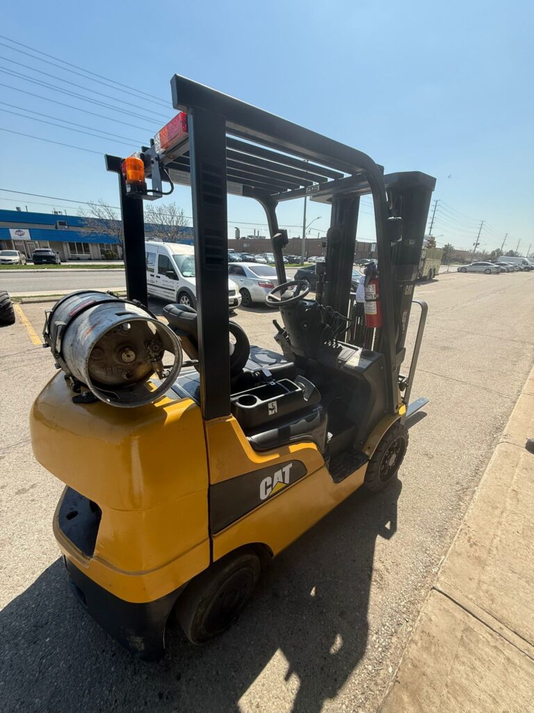 Used Cat Forklift 2C5000