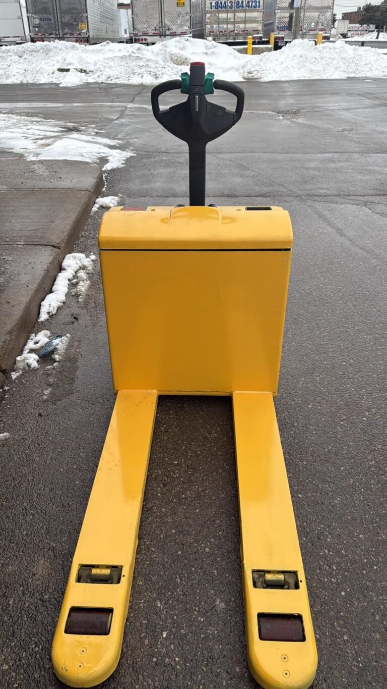 Used Jungheinrich Pallet Jack S1114