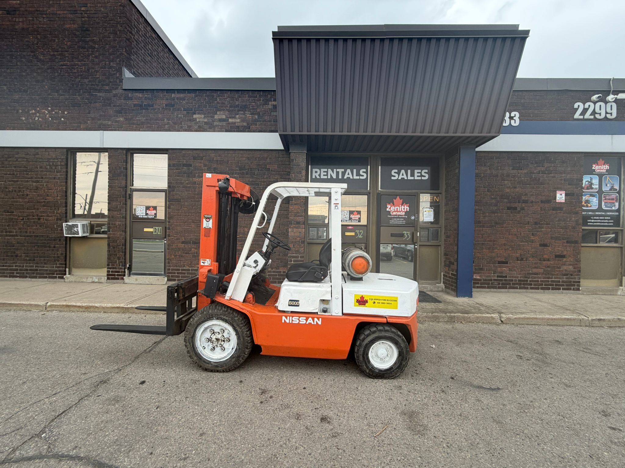 Used Nissan Forklift 12 Volt