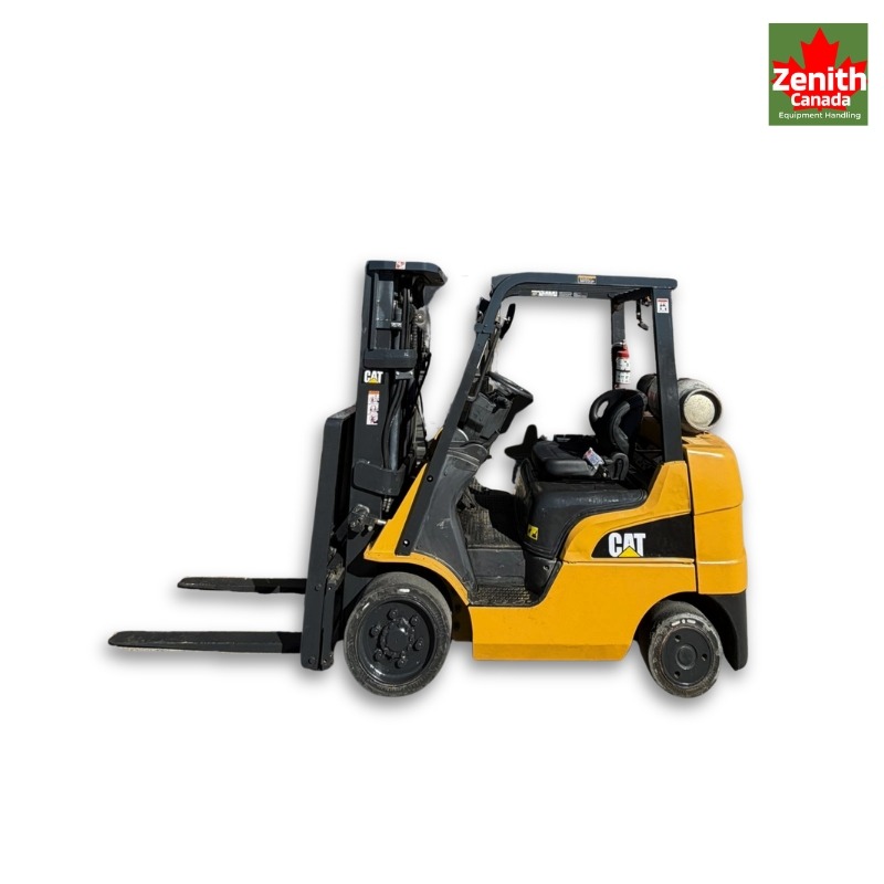 S1131 Caterpillar Forklift