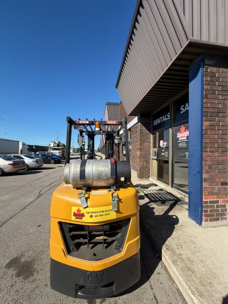Used Caterpillar Forklift 9476 Hours