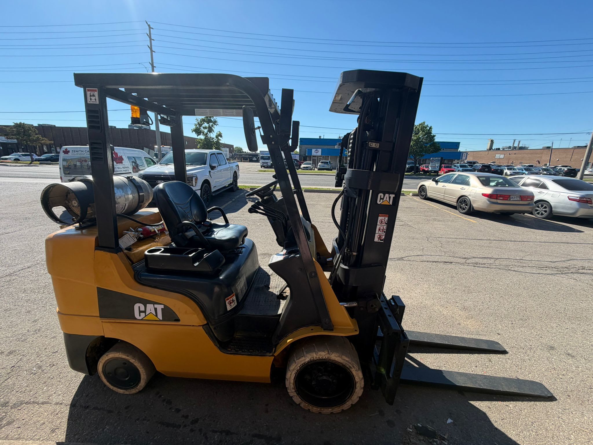 Used Caterpillar Forklift refurbished