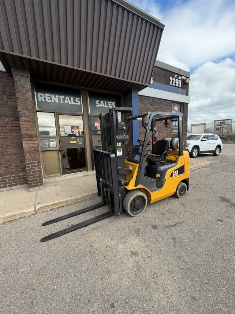 Used Caterpillar Forklift 2C5000