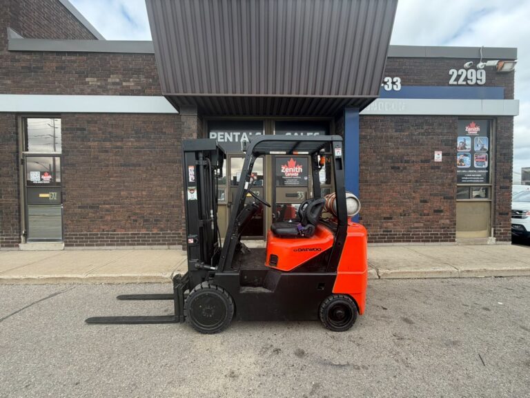 Used Daewoo Forklift S1137