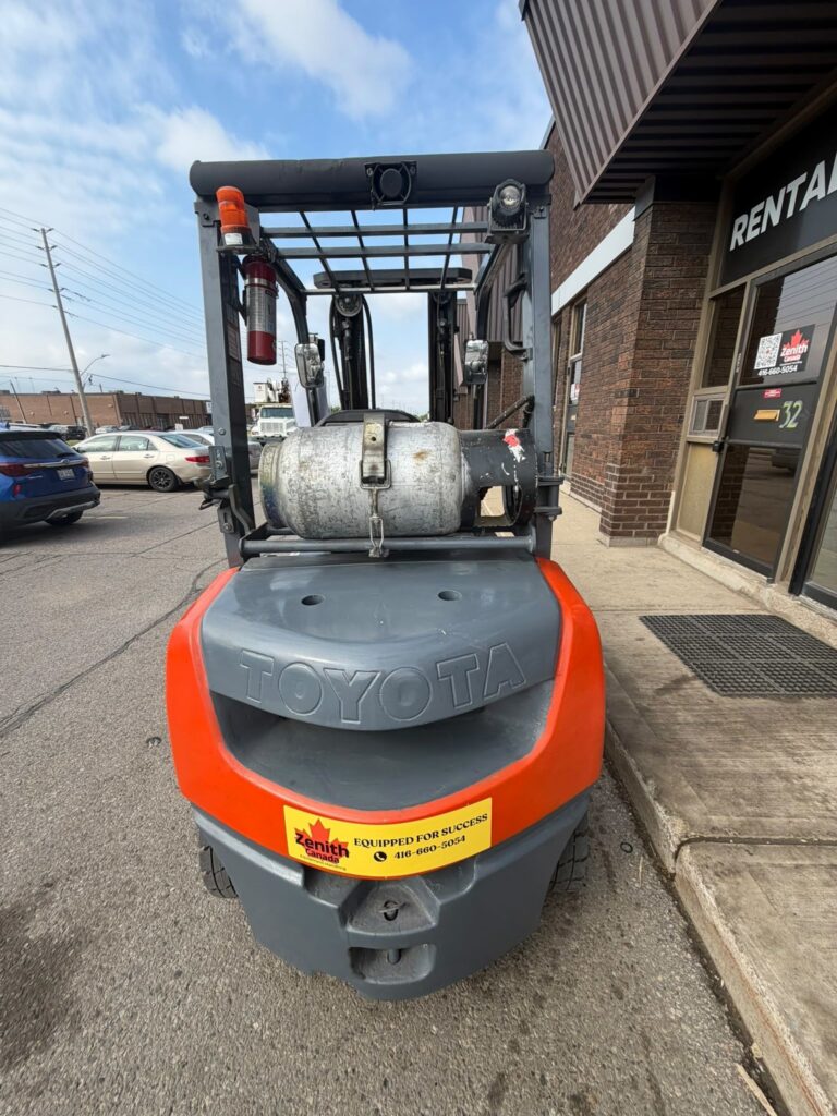 Used Toyota Forklift 5000 lbs