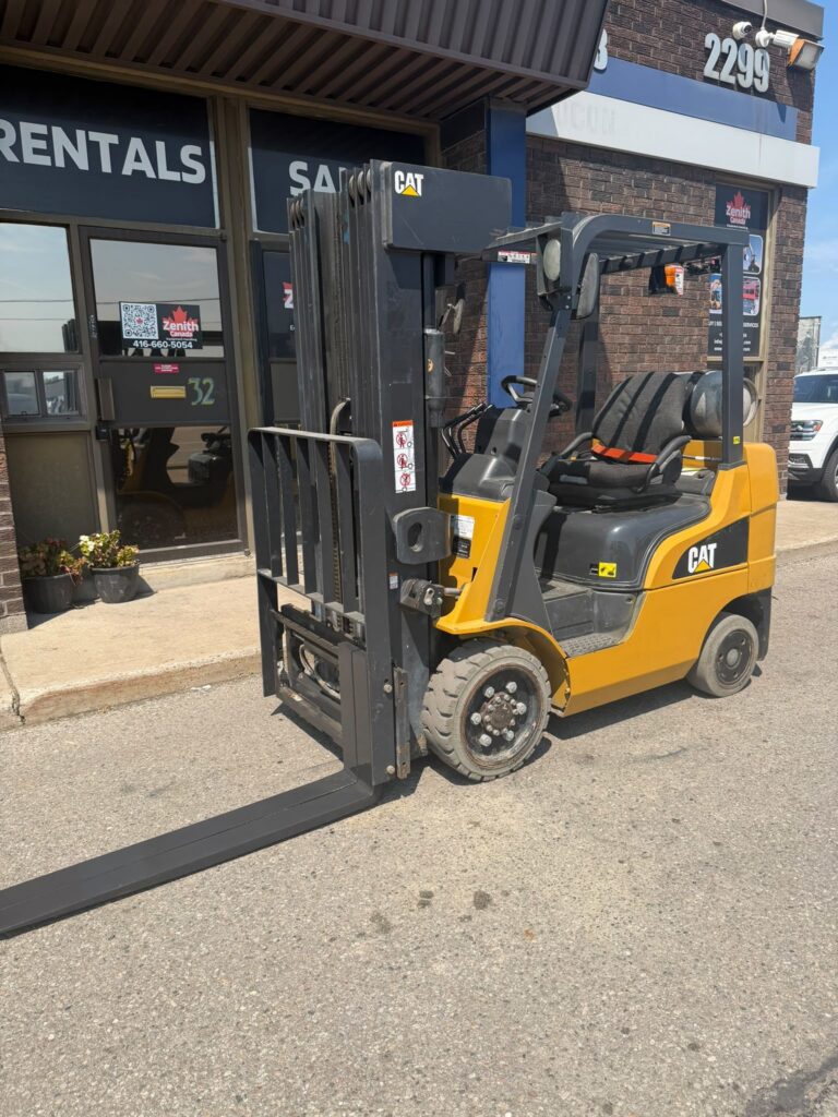 Used CAT Forklift Traction Tire