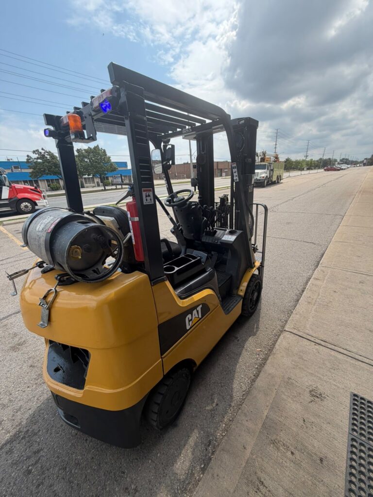 Used Caterpillar Forklift LPG