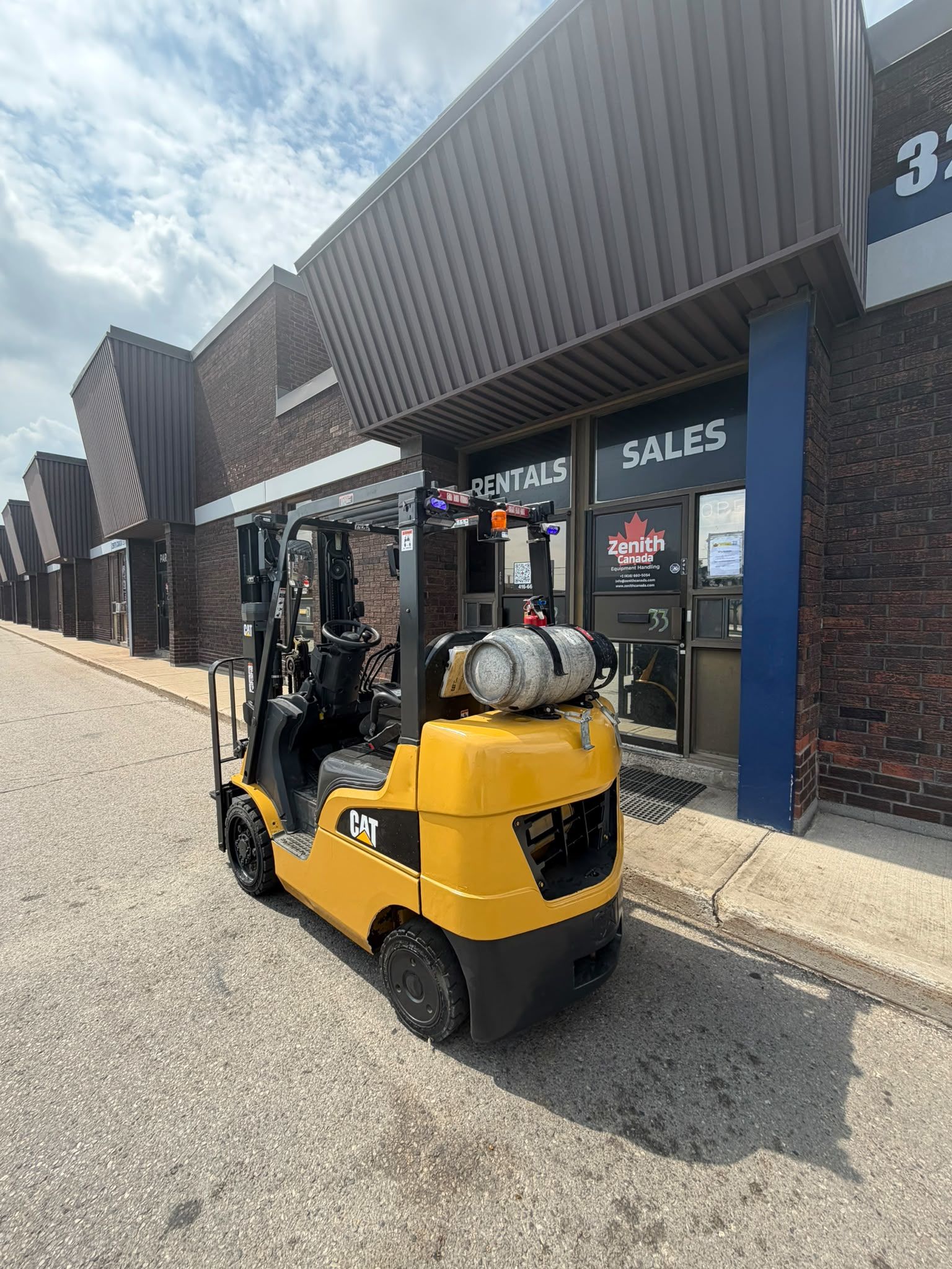 Used Caterpillar Forklift Traction Tyre