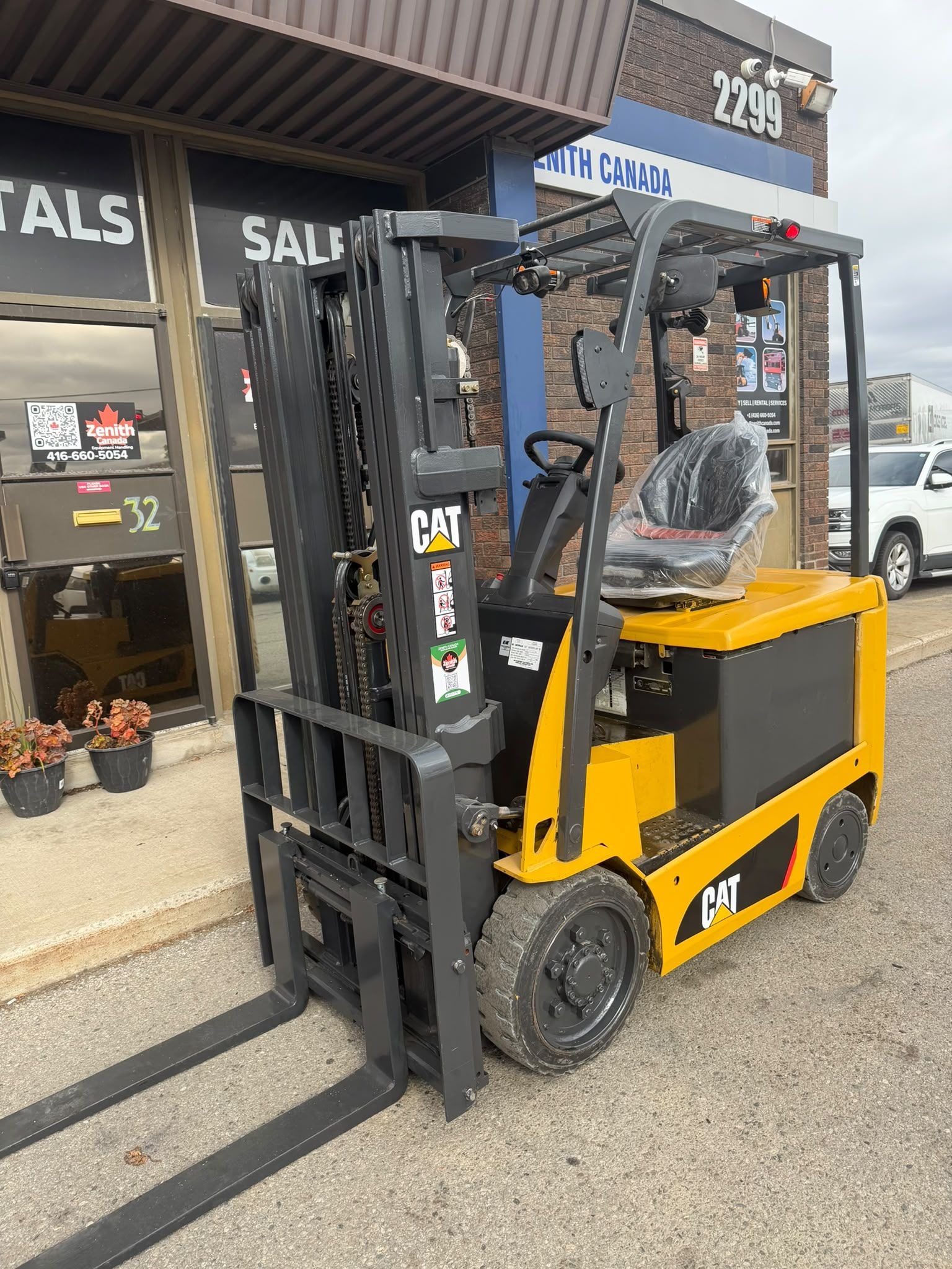 Used CAT Forklift 2017 Model