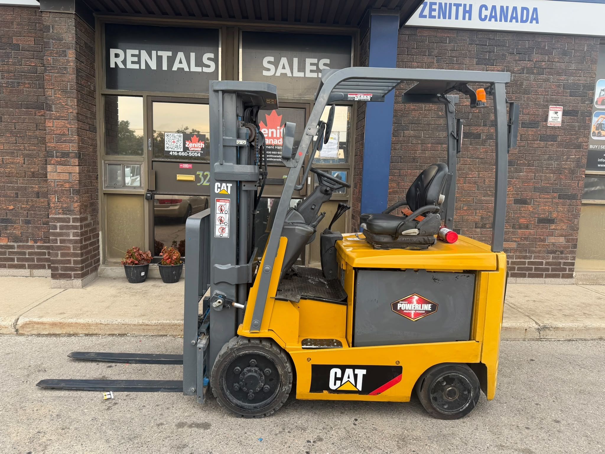Used Cat Forklift S1149