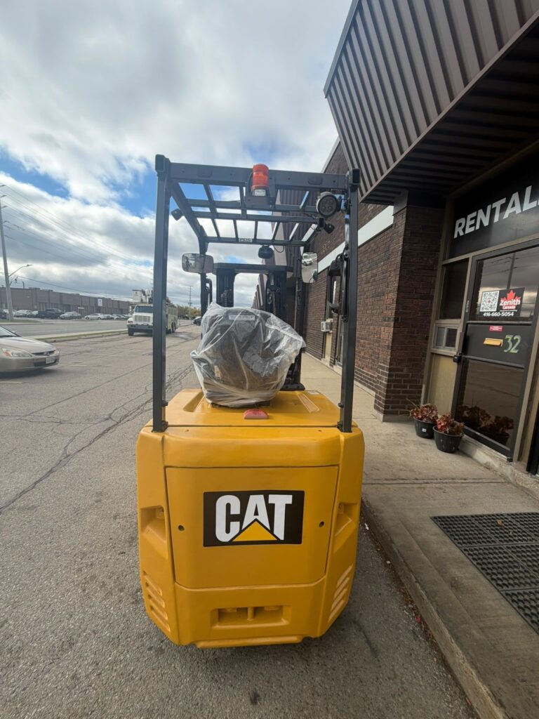 Used EC25N Traction Tires