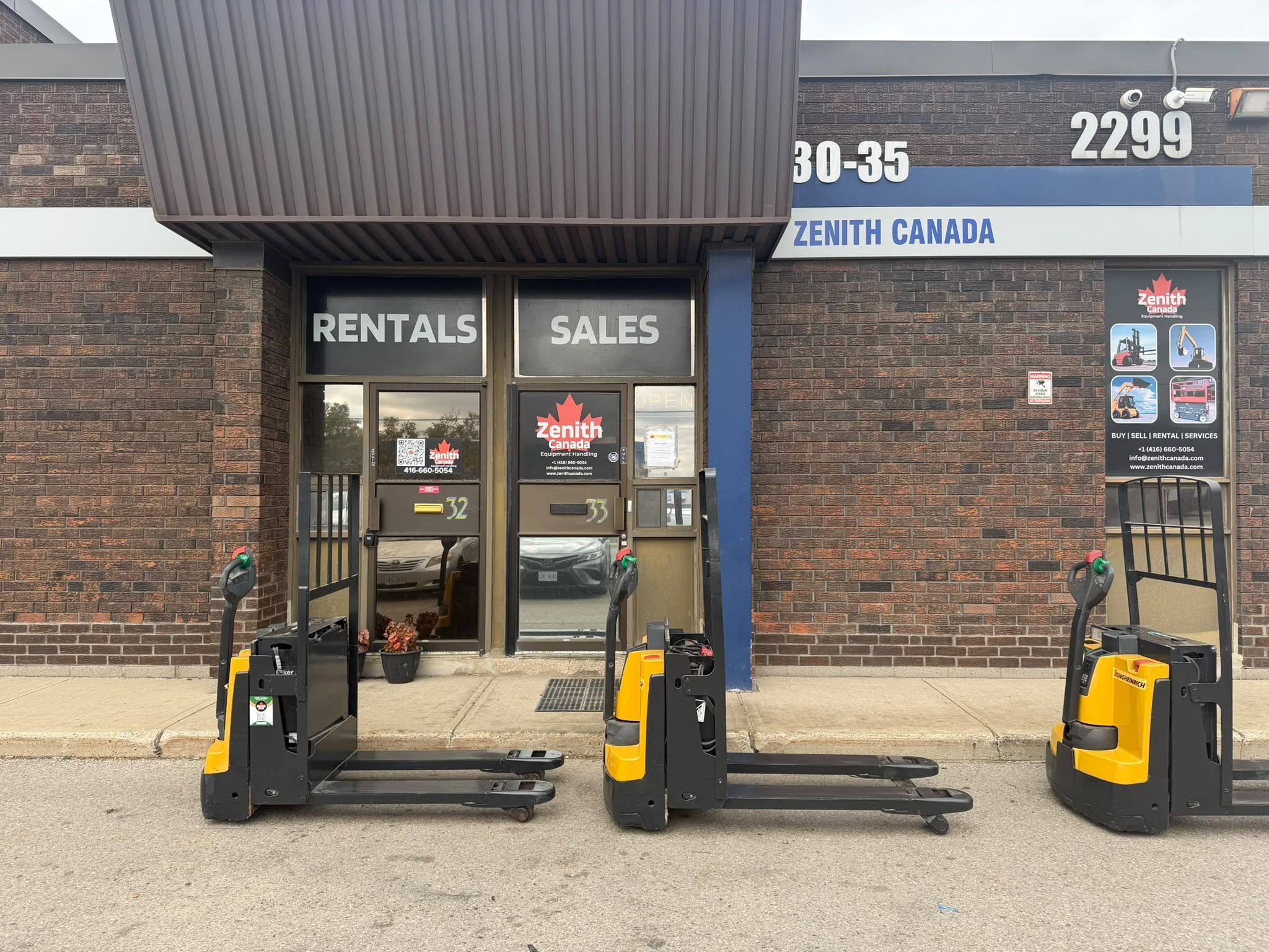 Used Jungheinrich Pallet Jack Walkies 4500 LBS